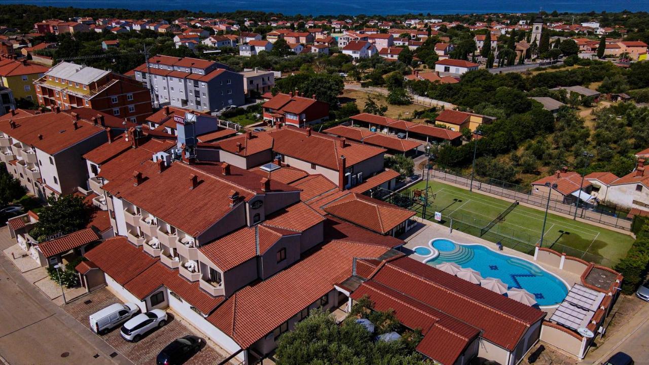 Hotel Villa Letan Fažana Εξωτερικό φωτογραφία